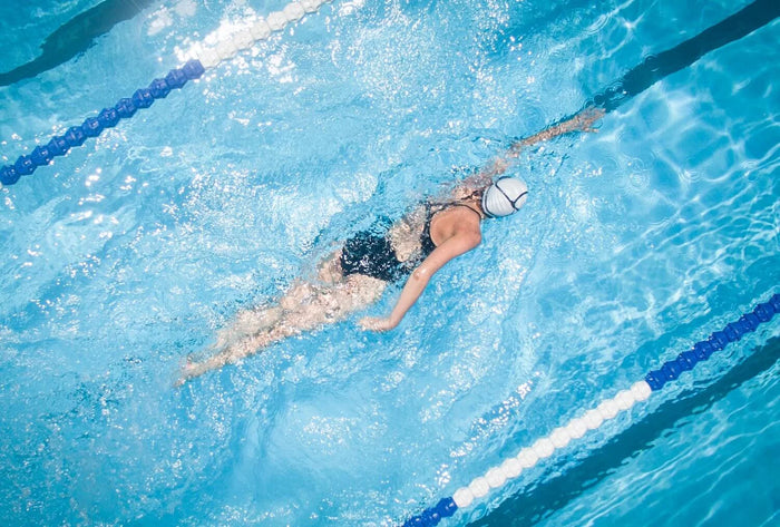 Tipps zur Pflege Ihres Hautbildes beim täglichen Schwimmen
