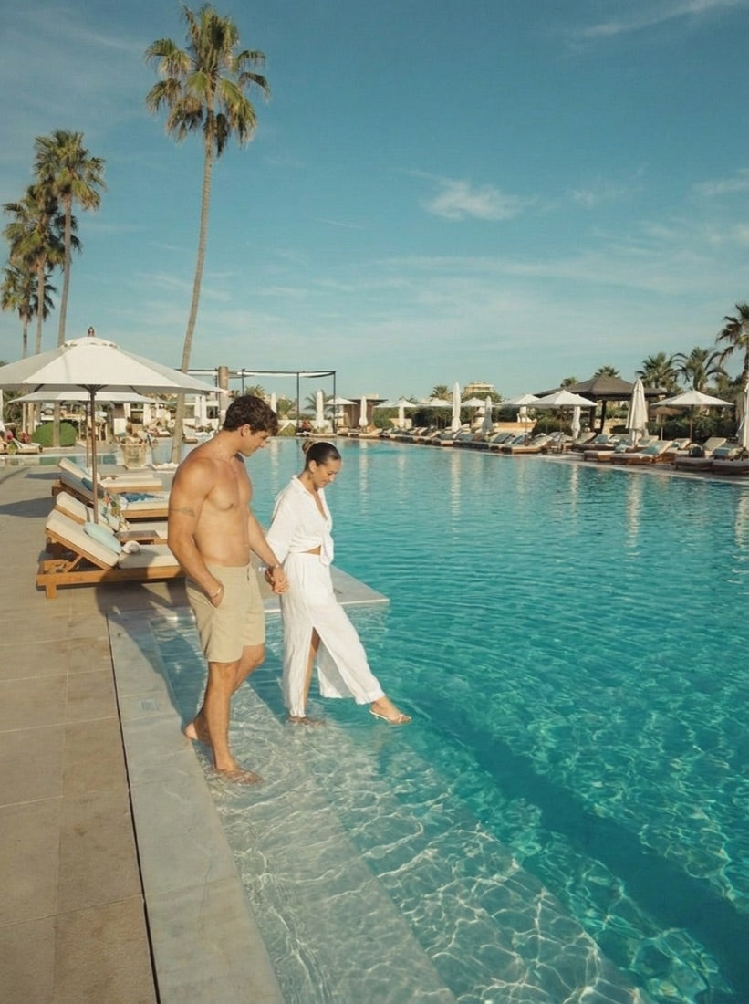 Resort vacation couple